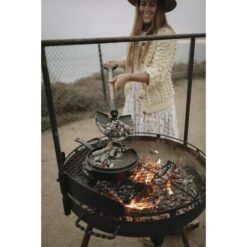 Barebones Folding Shovel - Lightweight And Durable Beechwood Handle - Manganese Steel Blade -Barebones Barebones20Systems20LLC HMSxx2100xx23xxLSxxb51073