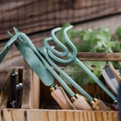 Barebones Cultivator -Barebones GDN 676 Cultivator AshMint PDP 06