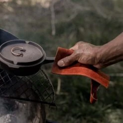 Barebones Suede Leather Hot Pad -Barebones SLHP05