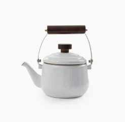 Barebones Enamel Teapot -Barebones Tp12 eff3e995 3af3 4d92 b9b4 dcbad8264586