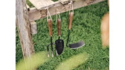 Barebones Square Hand Hoe -Barebones opplanet barebones square hand hoe wooden handle heat treated stainless steel blade gdn 054 av 2